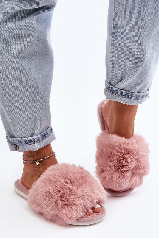 Slippers model 190667 Step in style